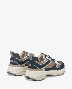 Alder Sneaker><noscript><img width=