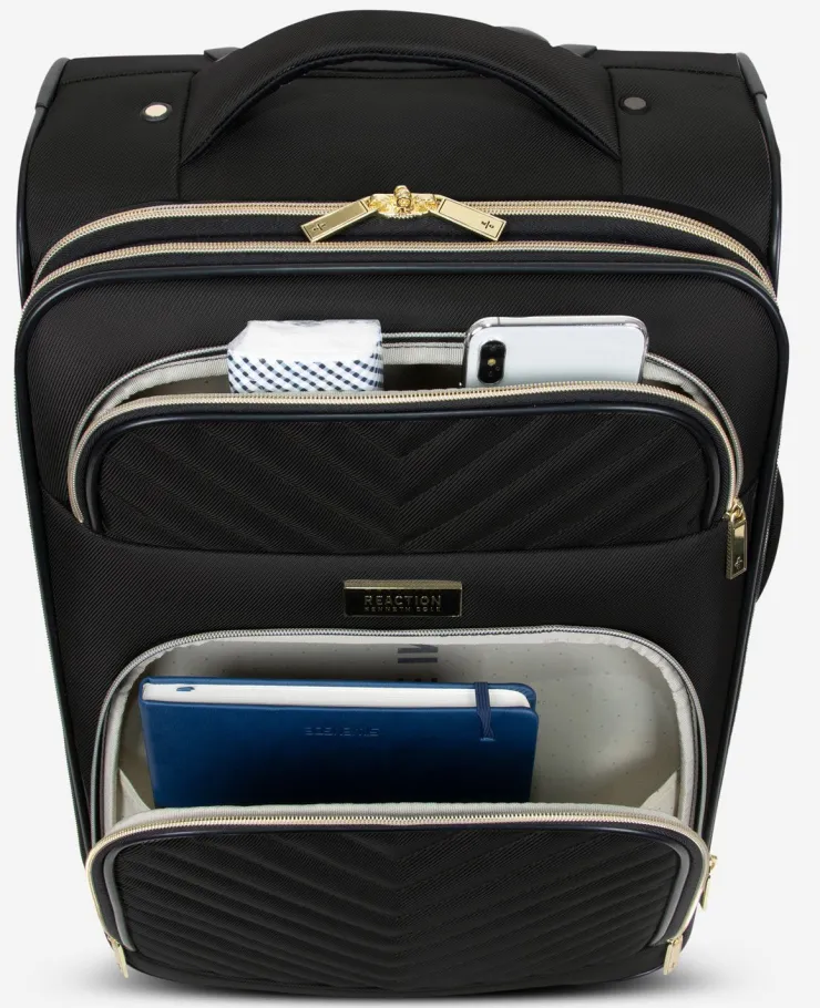 Chelsea Chevron Quilted Expandable Suitcase>Kenneth Cole Hot