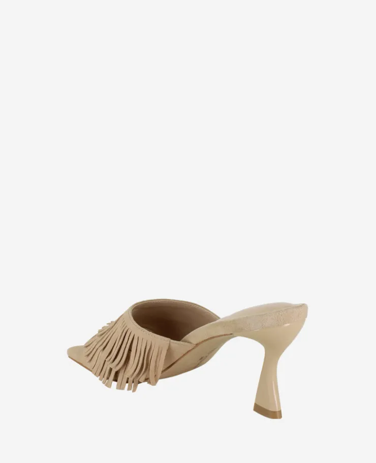 Darby Suede Fringe Heel>Kenneth Cole
