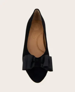 GENTLE SOULS - Atlas Suede Bow Flat><noscript><img width=