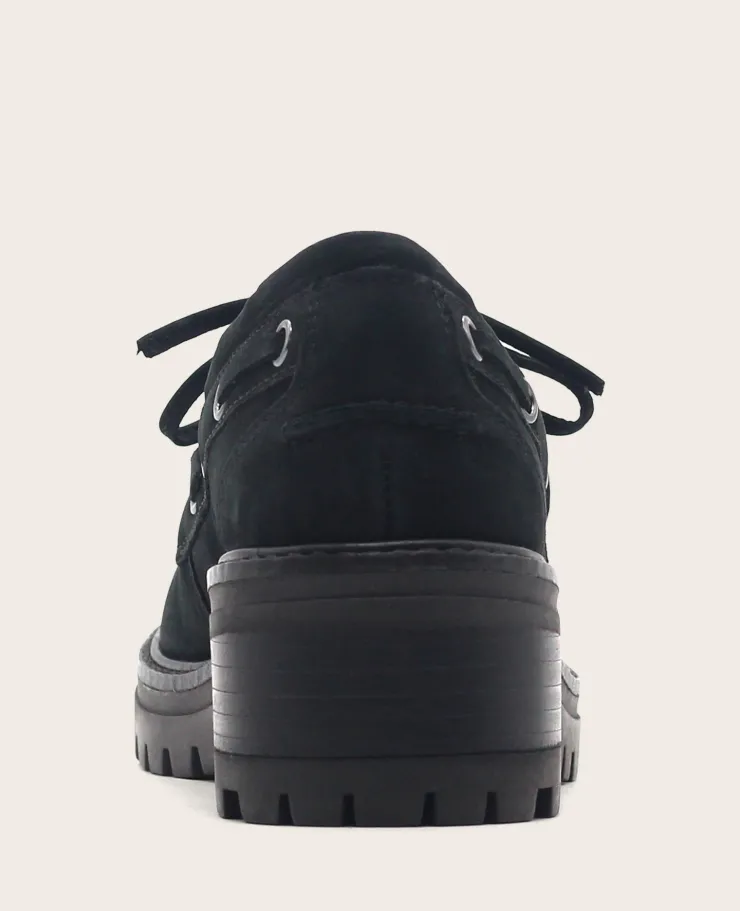 GENTLE SOULS - Brigly Nubuck Lug Boat Shoe>Kenneth Cole Clearance
