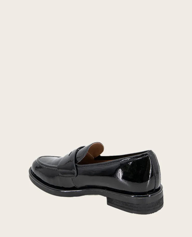 GENTLE SOULS - Cybil Patent Loafer>Kenneth Cole Clearance