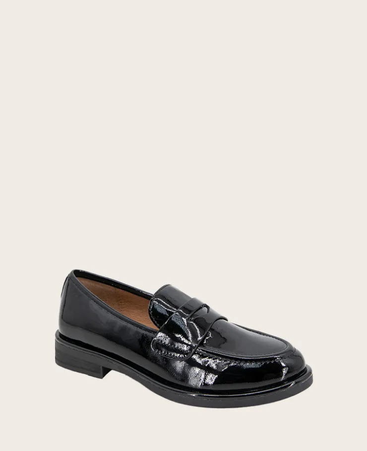 GENTLE SOULS - Cybil Patent Loafer>Kenneth Cole Clearance