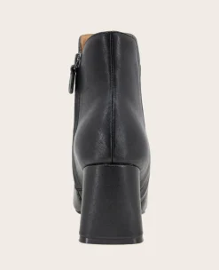 GENTLE SOULS - Danbury Leather Double Gore Heel Boot><noscript><img width=