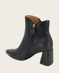 GENTLE SOULS - Danbury Leather Double Gore Heel Boot><noscript><img width=