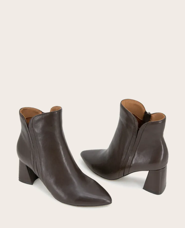 GENTLE SOULS - Danbury Leather Double Gore Heel Boot>Kenneth Cole Hot
