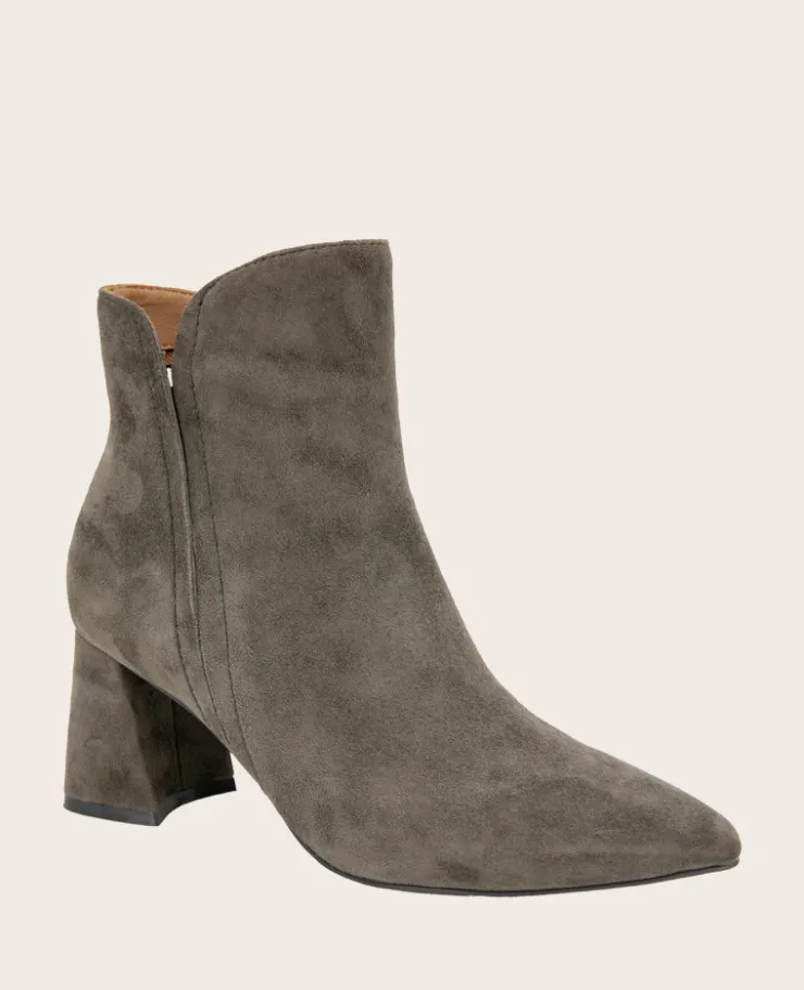 GENTLE SOULS - Danbury Suede Double Gore Heel Boot>Kenneth Cole Discount