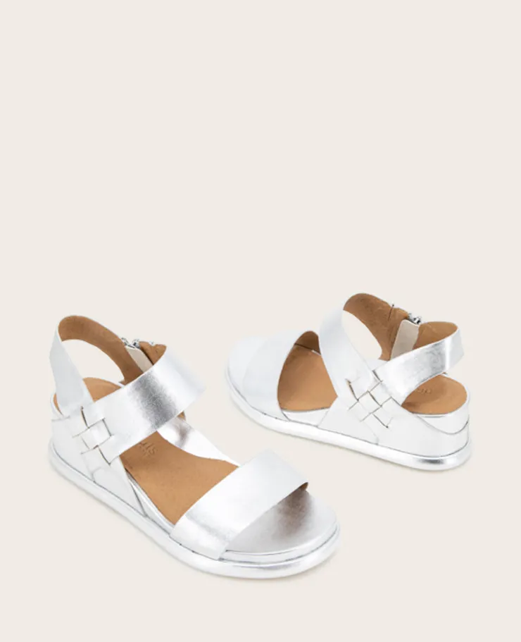 GENTLE SOULS - Jolisa Metallic Woven Detail Wedge>Kenneth Cole Clearance