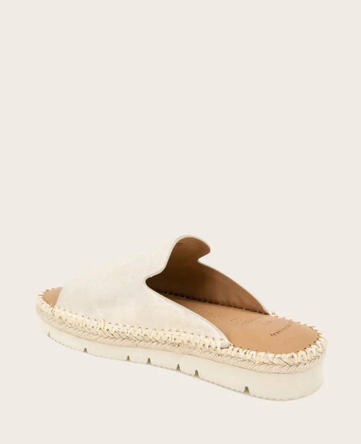 GENTLE SOULS - Leilani Metallic Platform Slip On Sandal>Kenneth Cole