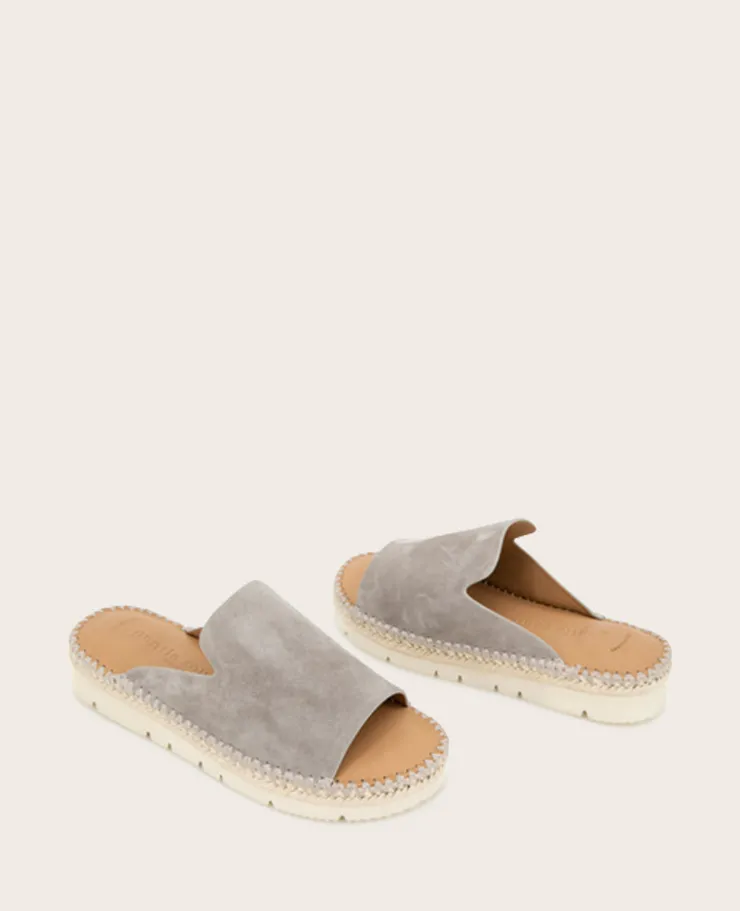 GENTLE SOULS - Leilani Suede Platform Slip On Sandal>Kenneth Cole New