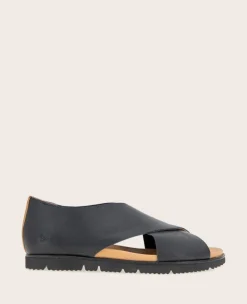 GENTLE SOULS - Leslie X Band Leather Tread Sole Sandal>Kenneth Cole Online