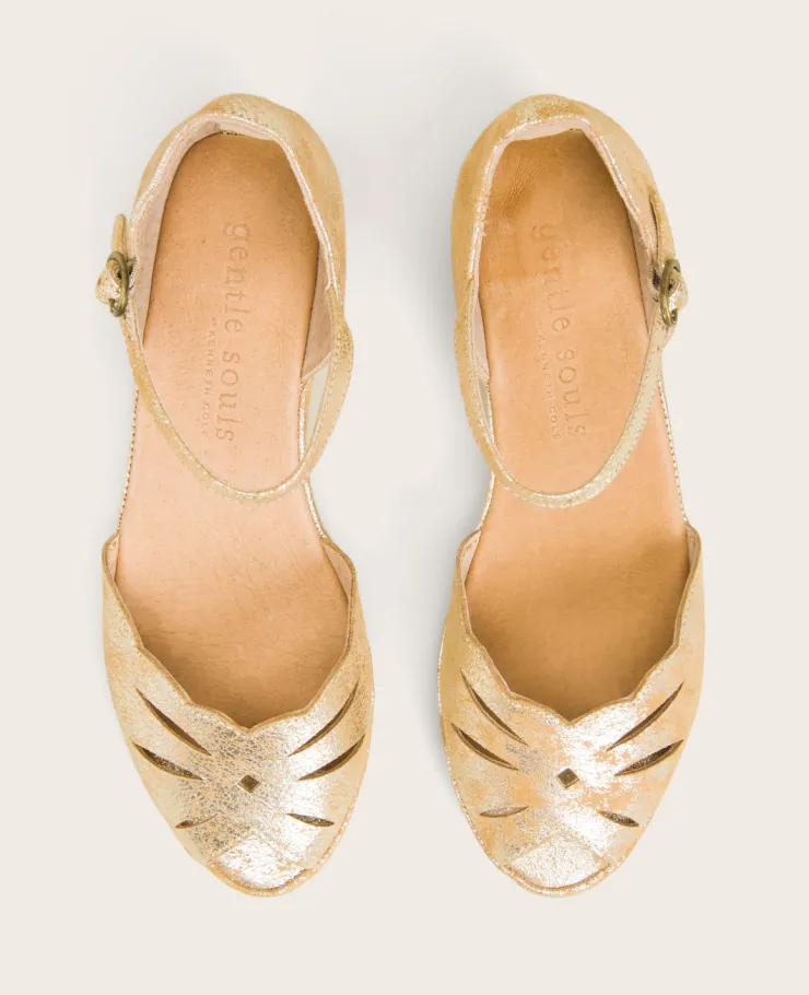 GENTLE SOULS - Lily Moon Ankle Strap Sandal>Kenneth Cole Outlet