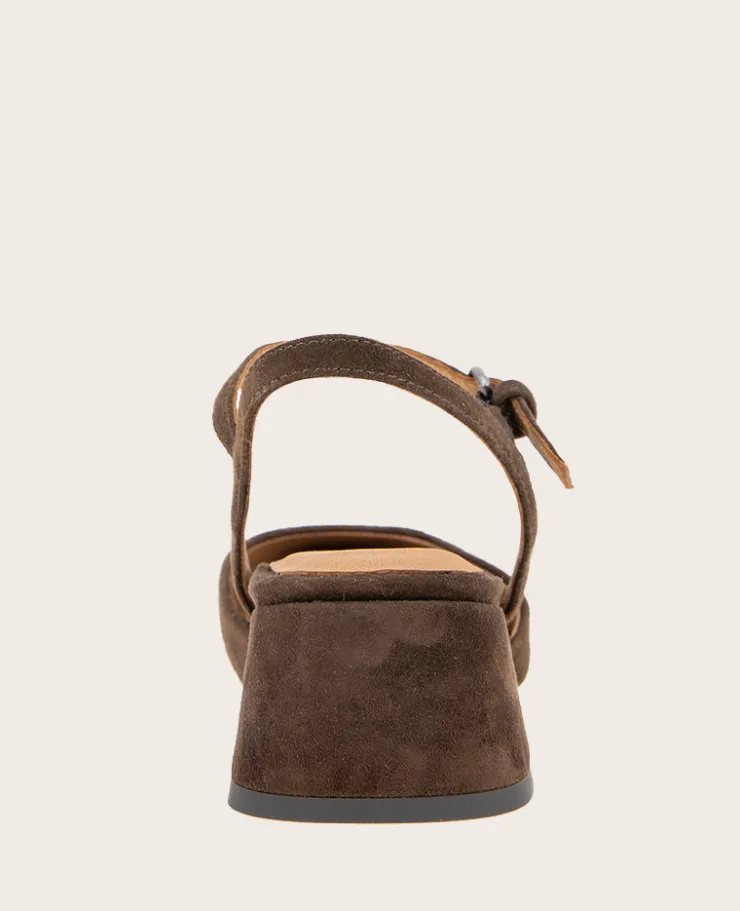 GENTLE SOULS - Lucinda Suede Closed Toe Strap Sandal>Kenneth Cole Outlet