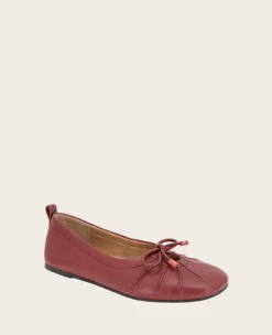 GENTLE SOULS - Marilyn Leather Pleated Ballet Flat><noscript><img width=