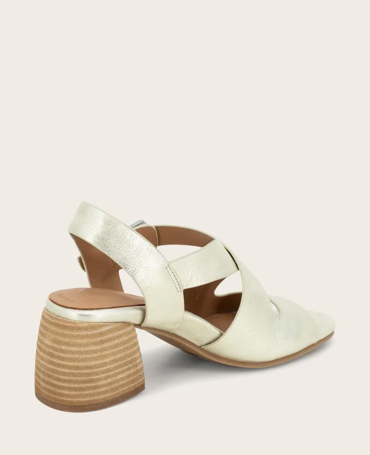 GENTLE SOULS - Mela Metallic Cross Strap Sandal>Kenneth Cole