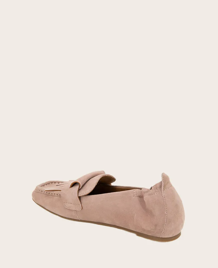 GENTLE SOULS - Scotty Tassel Suede Loafer>Kenneth Cole Online