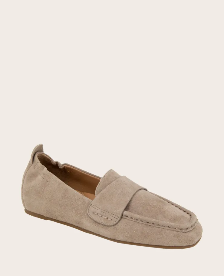 GENTLE SOULS - Sophie Suede Loafer>Kenneth Cole Hot