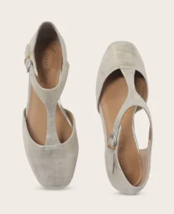 GENTLE SOULS - Wyatt Metallic T-Strap Flat><noscript><img width=