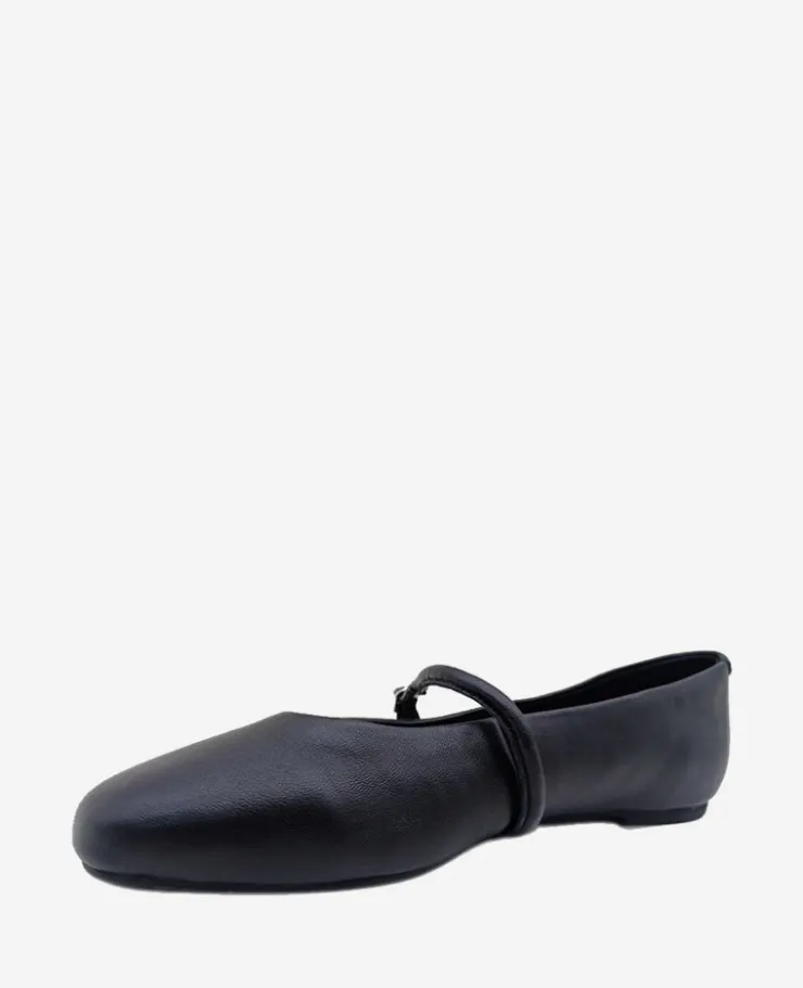Magnolia Leather Ballet Flat>Kenneth Cole Sale