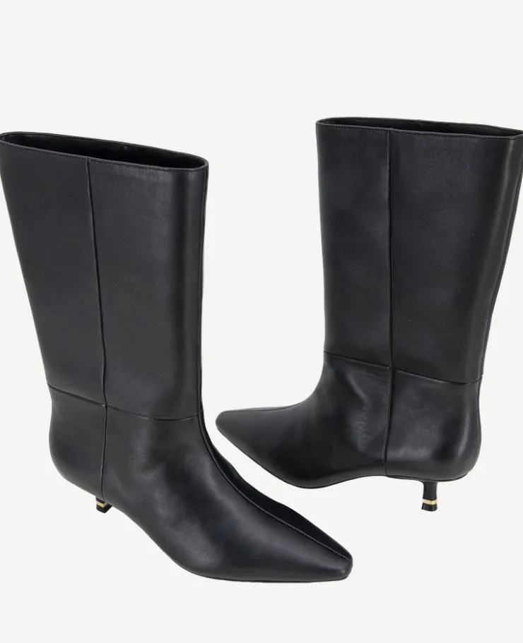 Meryl Leather Bootie>Kenneth Cole Sale