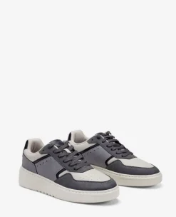 REACTION - Dover Sneaker><noscript><img width=