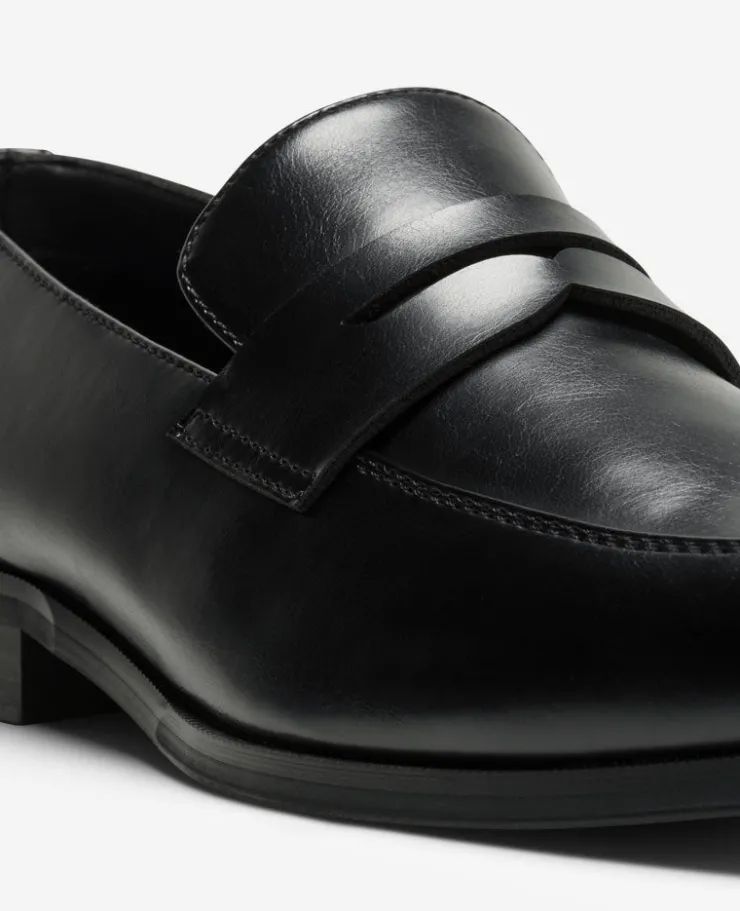REACTION - Moore Penny Loafer>Kenneth Cole Online