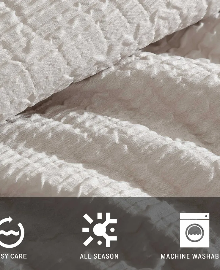Serenity Wavy Lines Duvet Cover Set>Kenneth Cole