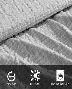 Serenity Wavy Lines Comforter Set><noscript><img width=