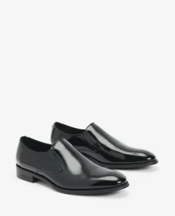 Site Exclusive! Tully Patent Slip-On Oxford with TECHNI-COLE><noscript><img width=