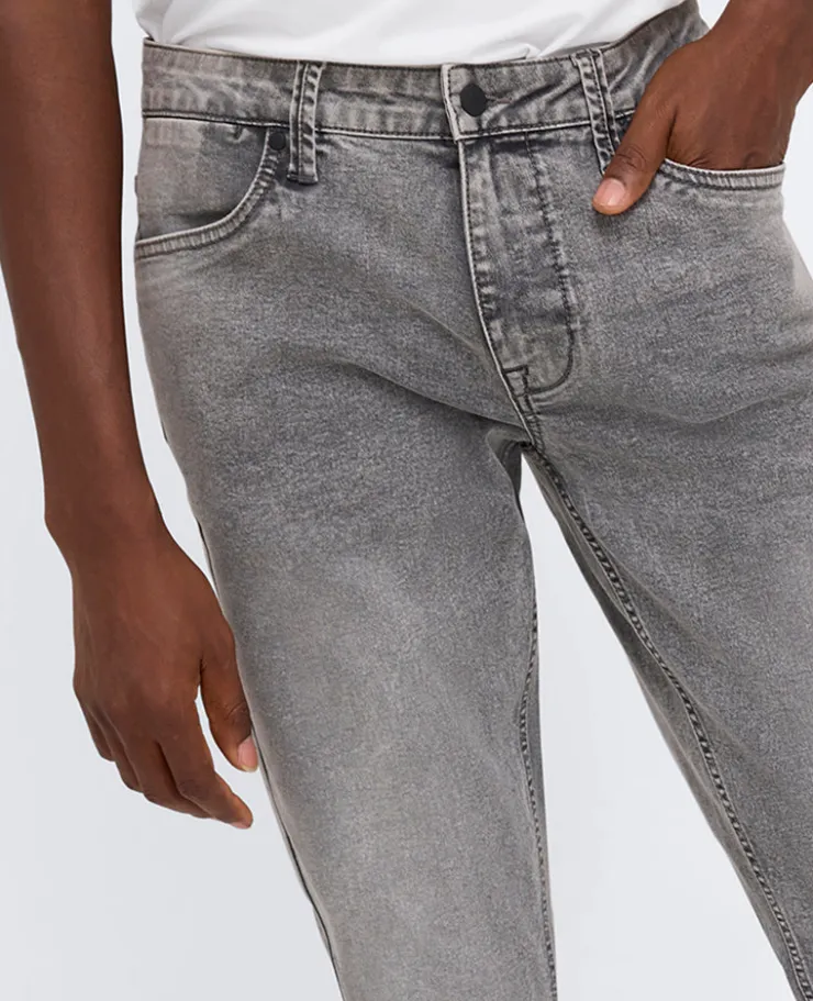 Slim-Fit Recycled Stretch Denim Jean>Kenneth Cole Best