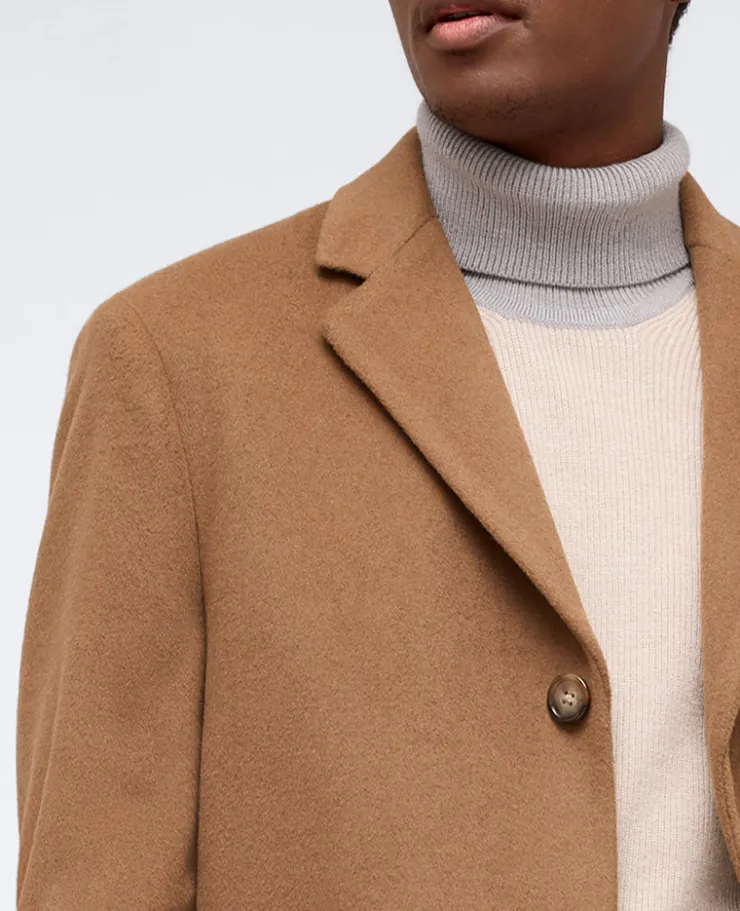 The Classic Fit Overcoat>Kenneth Cole Hot