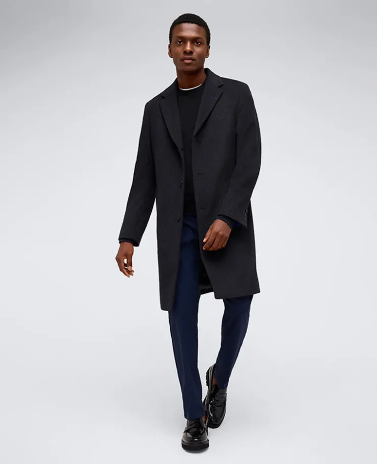 The Classic Fit Overcoat>Kenneth Cole