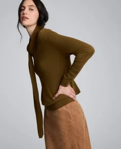 V-Neck Scarf Sweater><noscript><img width=