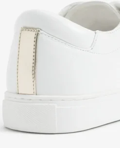 Women's Leather Kam Sneaker><noscript><img width=